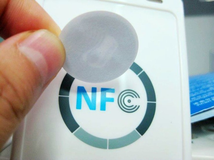 Метка-этикетка NFC