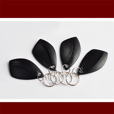 Метка-брелок RFID